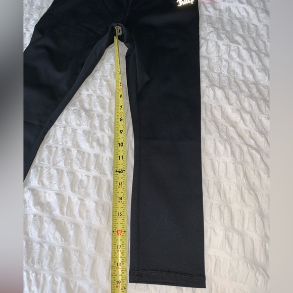 Juicy NWT 3/4 Capri black tight size XS - Picture 6 of 10